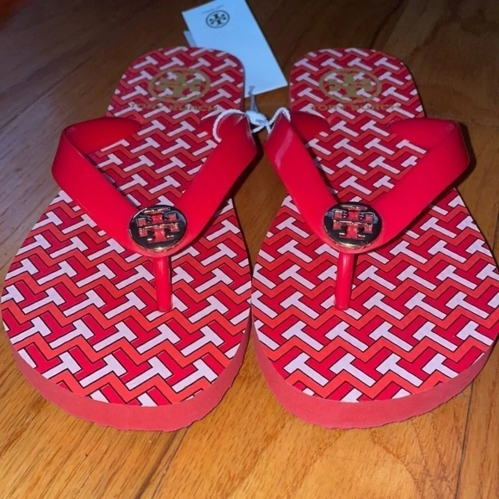 Tory Burch Classic T Zig Zag Chevron Preppy Herringbone Thong Flip Flop Sandals